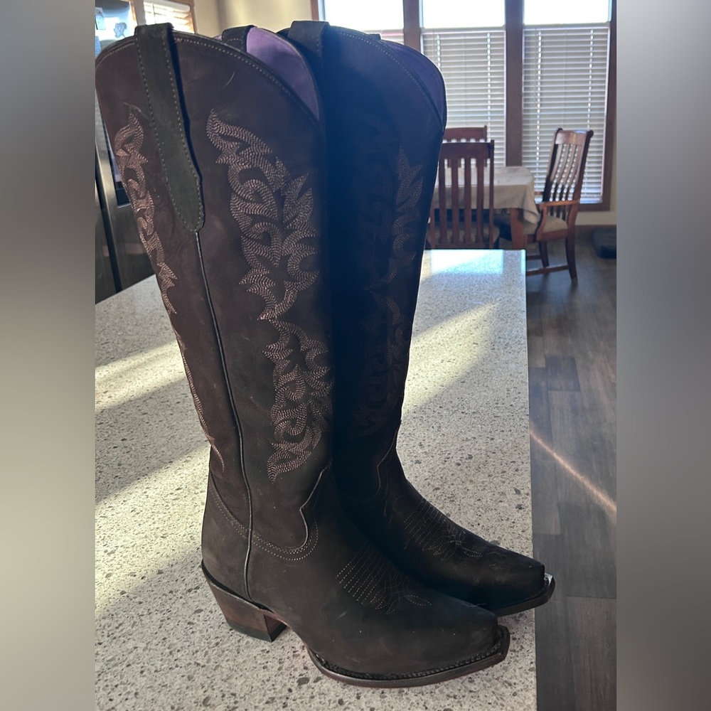 Rock ‘em’ Brown Suede Embroidered Cowboy Boots